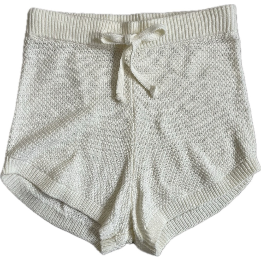 Gilly Hicks Cozy Waffle High Rise Shorts size XS Cloud White